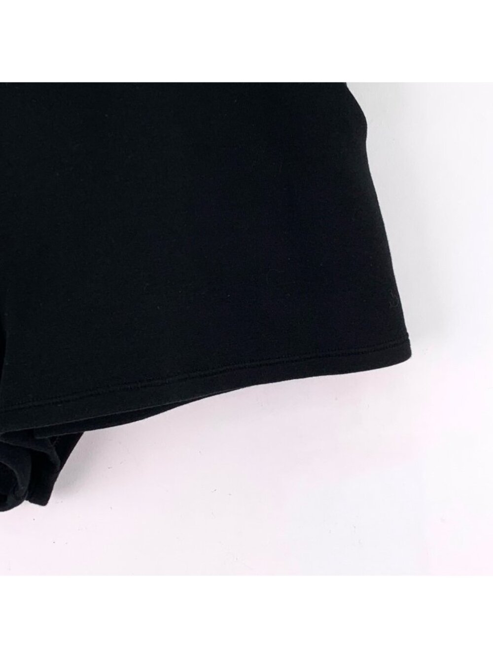 Prada Black Logo Lettering Shorts (2023 Collection) - Picture 4 of 9